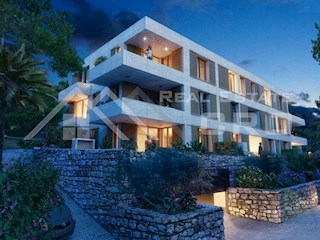Nepremičnine Hvar - Moderni apartmaji blizu morja, v stavbi z dvigalom in garažo, prodamo