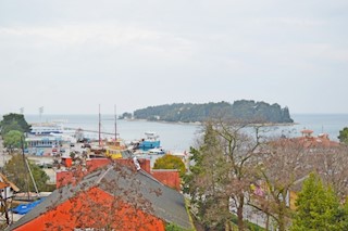 Stanovanje s pogledom na Rovinj le 50m od morja, Istra, Croatia