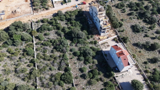 Mandre - gradbeno zemljišče 1223 m2