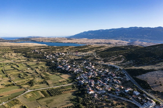 Kolan - gradbeno zemljišče 4900 m2