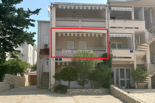 Novalja - dva stanovanja - celo nadstropje