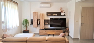 Stanovanje 60,50 m2, visoko pritličje, 2 parkirni mesti, Žminj