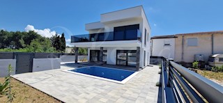 Vir, moderna vila (153,46m2) z bazenom, NOVOGRADNJA