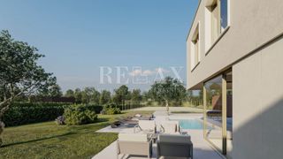 Labin - novogradnja z bazenom in velikim vrtom