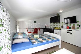 Crikvenica - Trije apartmaji v centru mesta