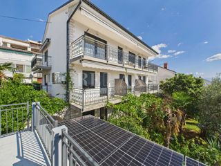 Dramalj - Stanovanjski blok, idealen za investicijo