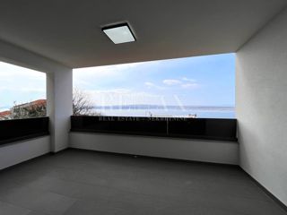CRIKVENICA, DRAMALJ - Novo stanovanje s pogledom na morje