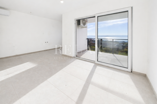 Povile - dvosobno stanovanje s pogledom na morje,novogradnja