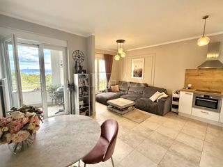Crikvenica - apartma s panoramskim pogledom na morje