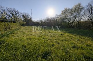 Rijeka, Marinići - ravno gradbeno zemljišče 735 m2