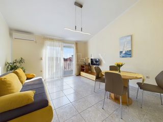 Selce - nadstropje z dvema apartmajema, idealno za najem ali poletne počitnice