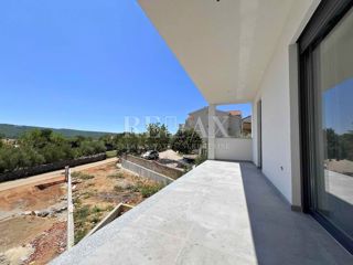 Otok Krk, Čižići - apartma s parkirnim mestom