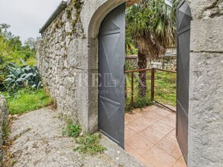 Grižane - kamnita hiša