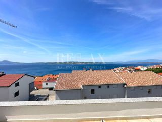 CRIKVENICA - Novogradnja s pogledom na morje
