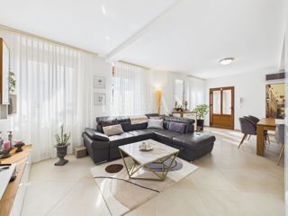 Crikvenica - dva apartmaja v centru