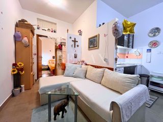 Novi Vinodolski - enosobno stanovanje s parkirnim mestom