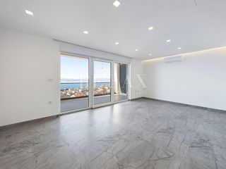 Crikvenica - apartma s panoramskim pogledom na morje