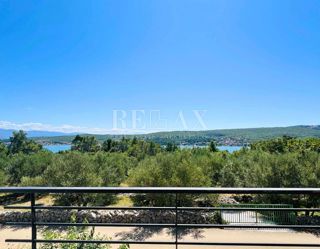 Otok Krk - Čižići - stanovanje v novogradnji z razgledom