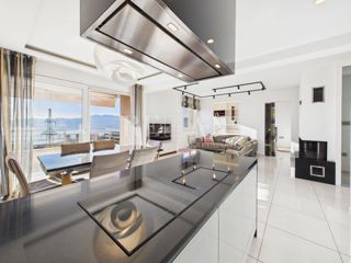 Rijeka, Drenova - luksuzno stanovanje s pogledom na morje