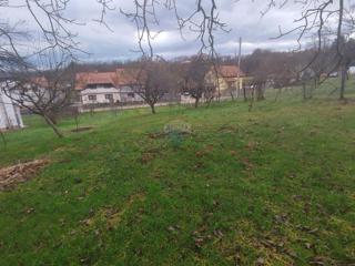 Stavbno zemljišče Duga Resa, 1.930m2
