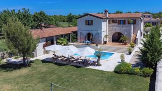 Istra, Svetvinčenat – Čudovita vila z bazenom