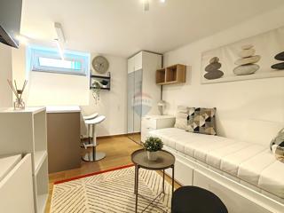 Stanovanje/Apartma Trešnjevka, Trešnjevka - Sjever, 1.930m2