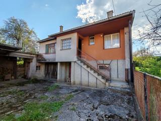 Hiša Duga Resa, 93m2
