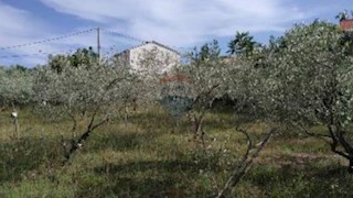 Rakalj, Marčana, 1.949m2