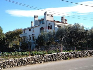 Hiša Malinska, Malinska-Dubašnica, 422m2