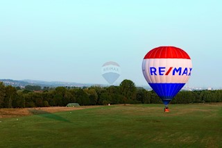 Stavbno zemljišče Vrsar, 9.621m2