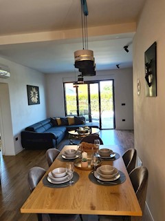 Stanovanje/Apartma Poreč okolica, Poreč, 62,45m2