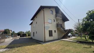Hiša Marinići, Viškovo, 485m2