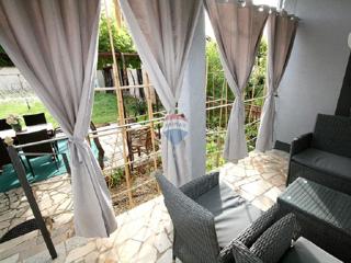 Stanovanje/Apartma Fažana, 203m2