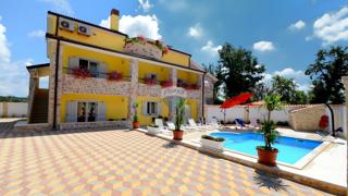 Hiša Višnjan, 490m2