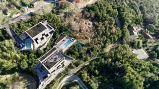 ISTRA, PLOMIN - 2 gradbeni parceli s projektom in pogledom na morje