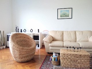 Stanovanje/Apartma Donji grad, Donji Grad, 52m2