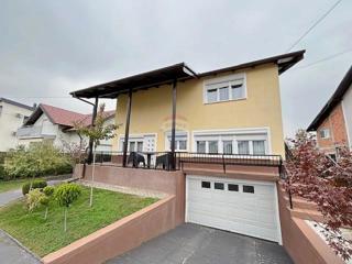 Hiša Donje Rakarje, Velika Gorica, 308m2