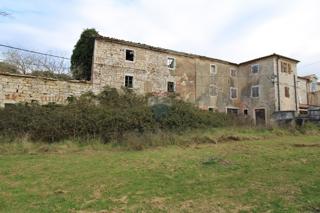 Hiša Staniši, Vižinada, 330m2