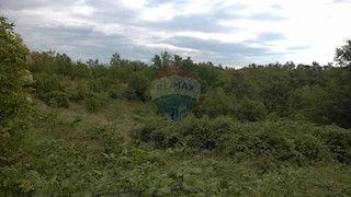 Stavbno zemljišče Marčelji, Viškovo, 740m2