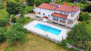 Hiša Rovinjsko Selo, Rovinj, 260m2