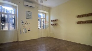 Stanovanje/Apartma Centar, Pazin, 69m2