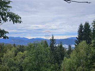 Stavbno zemljišče z ruševino v Kupjaku