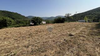 Stavbno zemljišče Senj, Buzet, 2.347m2