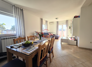 Stanovanje/Apartma Dražice, Jelenje, 77m2