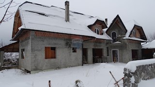 Hiša Mrkopalj, 500m2