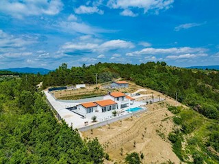 ISTRA, DRAGUĆ - A dream property