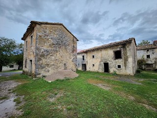 Hiša Ročko Polje, Buzet, 200m2