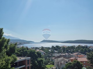 Stanovanje/Apartma Banjol, Rab, 117m2