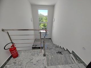 Stanovanje/Apartma Malinska, Malinska-Dubašnica, 81m2