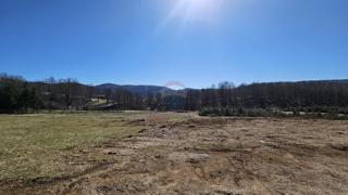 Stavbno zemljišče Ravna Gora, 500m2